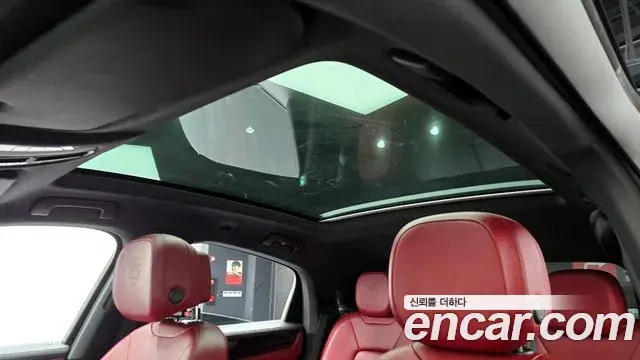 Porsche Cayenne 2021 — Şəkil 13/34