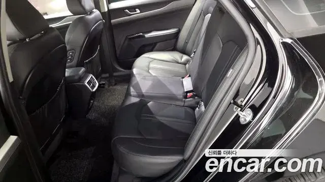 Kia K5 2020 — Photo 20/20
