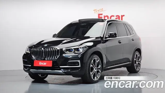 BMW X5 2023 — Фото 10/20
