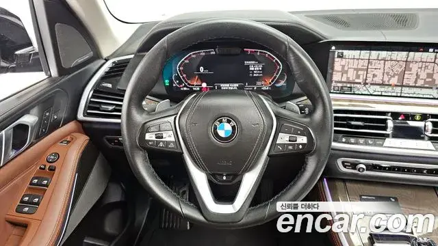 BMW X5 2023 — Фото 12/20