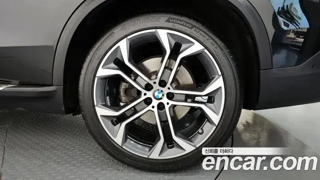 BMW X5 2023 — Şəkil 24/30