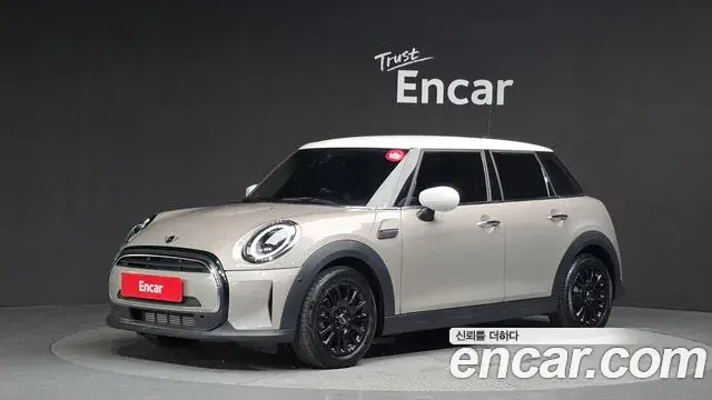 Mini Cooper 2024 — Photo 20/20