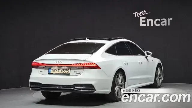 Audi A7 2020 — Photo 15/35
