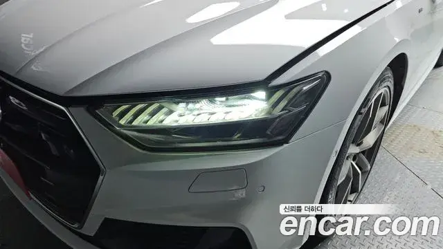 Audi A7 2020 — Photo 17/35