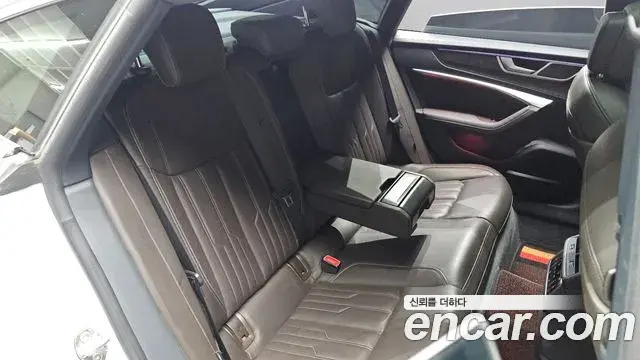 Audi A7 2020 — Photo 35/35