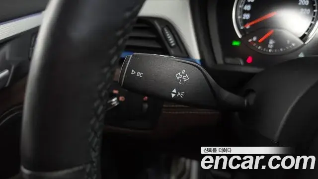 BMW X1 2021 — Photo 3/35