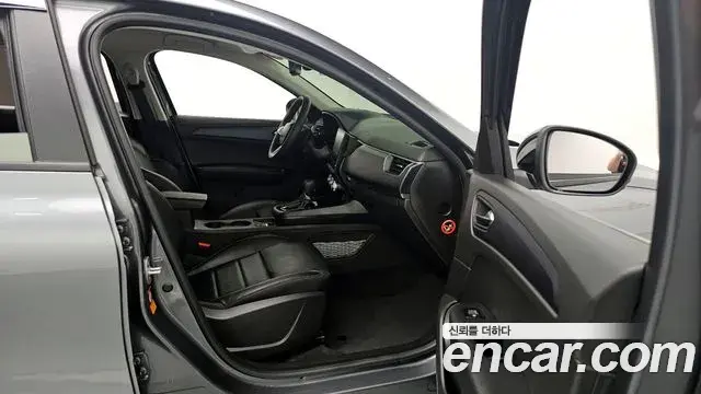 Renault Samsung Arkana 2024 — Фото 18/20