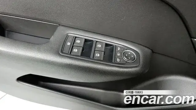 Renault Samsung Arkana 2024 — Photo 27/30