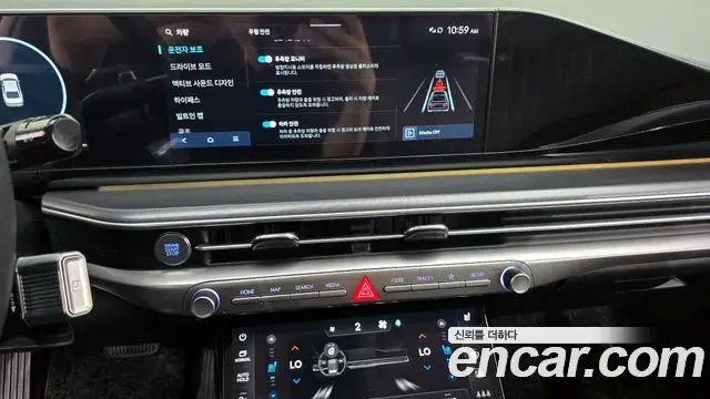 Hyundai Grandeur Hybrid 2023 — Photo 18/36