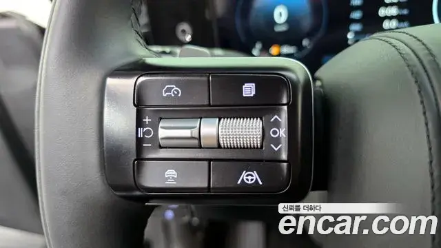 Hyundai Grandeur Hybrid 2023 — Photo 4/36