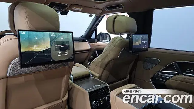 Land Rover Range Rover 2023 — Şəkil 42/45