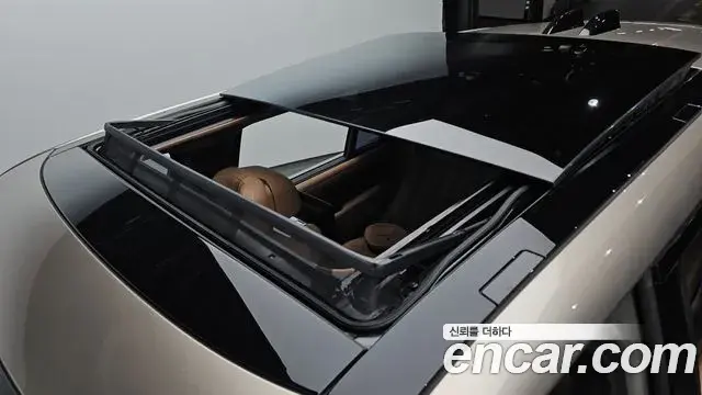 Land Rover Range Rover 2023 — Şəkil 11/45
