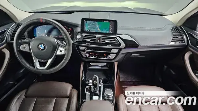 BMW X4 2021 — Şəkil 14/20