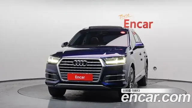Audi Q7 2019 — ფოტო 10/31