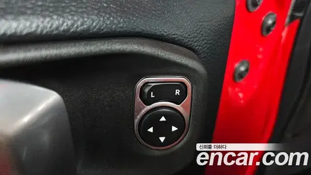Jeep Wrangler 2018 — ფოტო 1/34