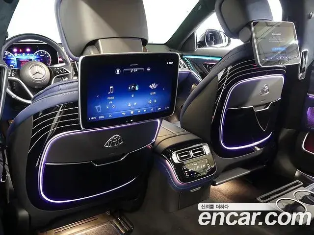 Mercedes-Benz S-Class 2024 — Photo 13/20