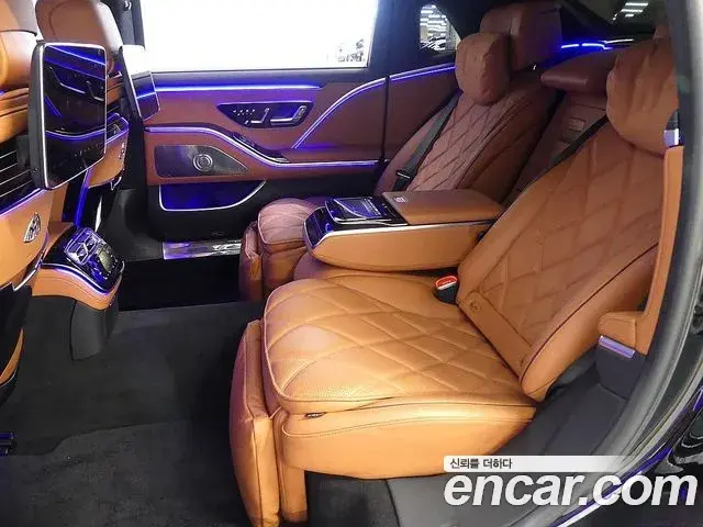 Mercedes-Benz S-Class 2023 — ფოტო 13/20