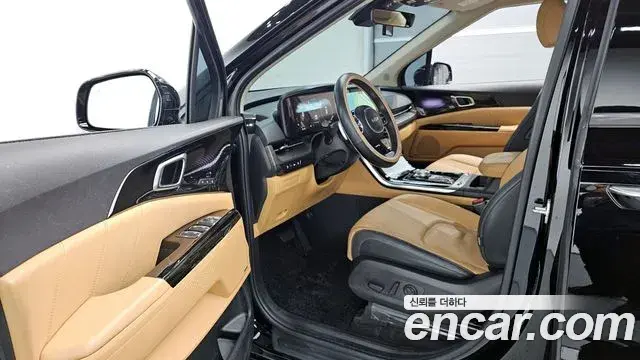 Kia Carnival 2023 — Şəkil 30/30