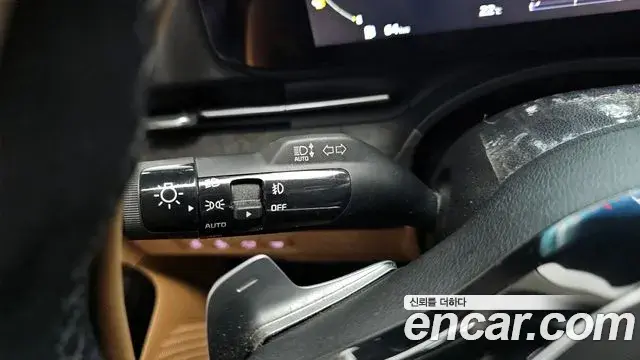 Kia Carnival 2023 — Şəkil 3/30