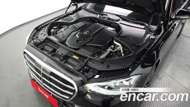 Mercedes-Benz S-Class 2022 — Şəkil 19/20
