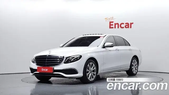 Mercedes-Benz E-Class 2019 — Şəkil 10/33