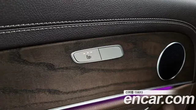 Mercedes-Benz E-Class 2019 — Şəkil 9/33