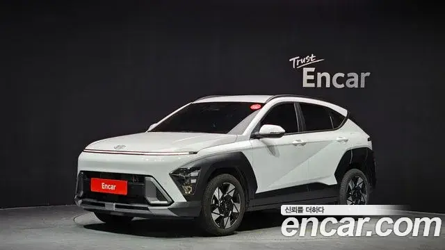 Hyundai Kona 2025 — Фото 1/20