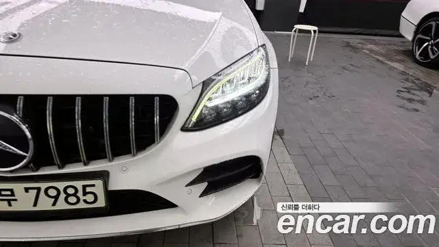 Mercedes-Benz C-Class 2019 — Şəkil 14/29