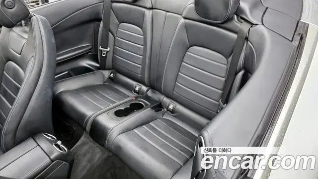 Mercedes-Benz C-Class 2019 — Şəkil 4/29
