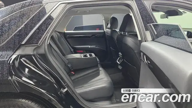Hyundai Grandeur Hybrid 2023 — ფოტო 24/30