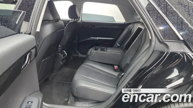 Hyundai Grandeur Hybrid 2023 — ფოტო 12/30