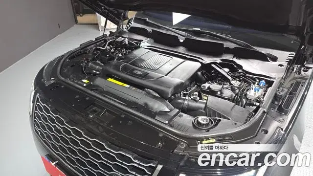 Land Rover Range Rover 2020 — Şəkil 24/30
