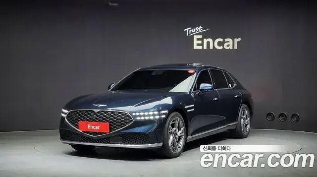 Genesis G90 2022 — ფოტო 1/20