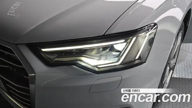 Audi A6 2021 — Şəkil 15/31