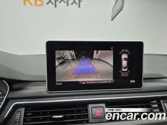 Audi A4 2019 — ფოტო 9/19