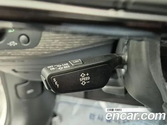 Audi A4 2019 — ფოტო 2/19