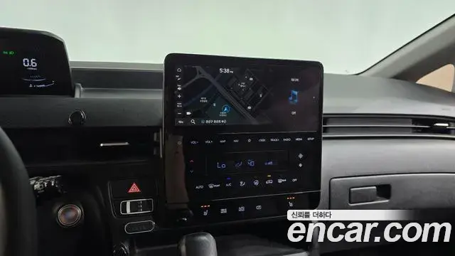 Hyundai Staria 2021 — Фото 11/20