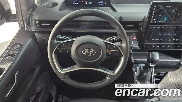 Hyundai Staria 2021 — Фото 12/20