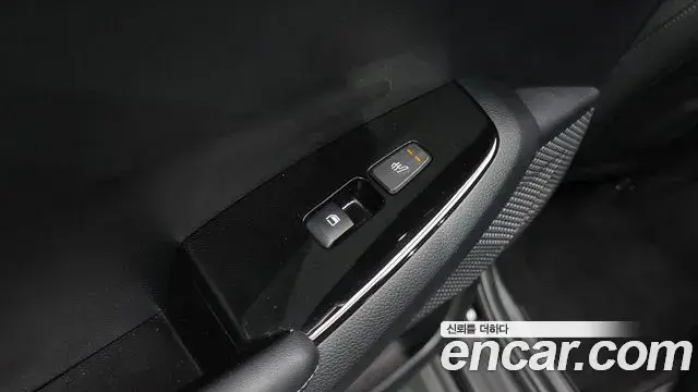 Kia Seltos 2024 — ფოტო 16/35