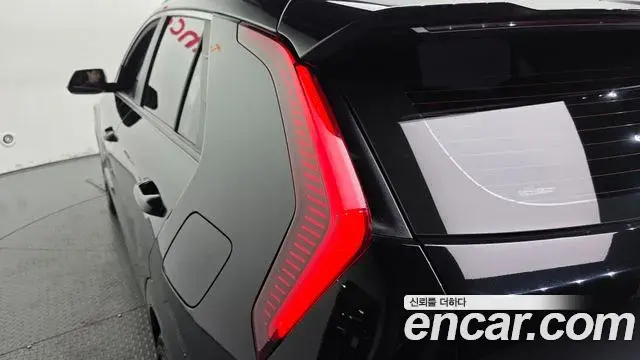 Kia Niro 2022 — ფოტო 33/33