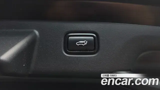 Kia Niro 2022 — ფოტო 15/33