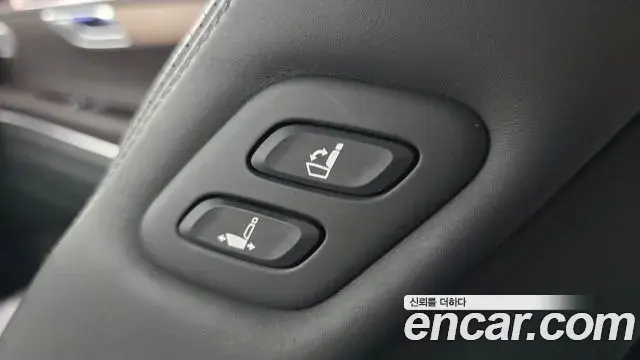Genesis GV80 2020 — Photo 8/37