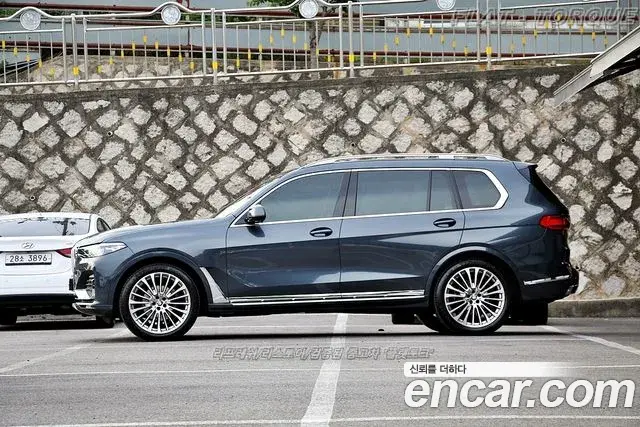 BMW X7 2020 — Photo 6/20