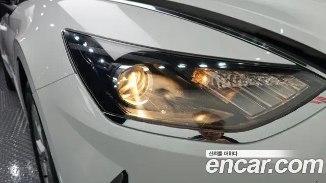 Hyundai Sonata Hybrid 2022 — Şəkil 27/29