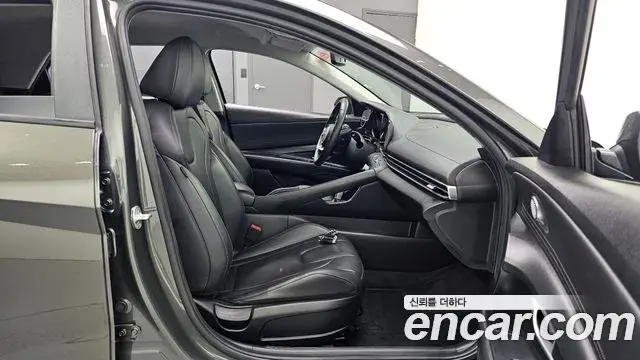 Hyundai The New Avante Hybrid 2021 — ფოტო 25/30