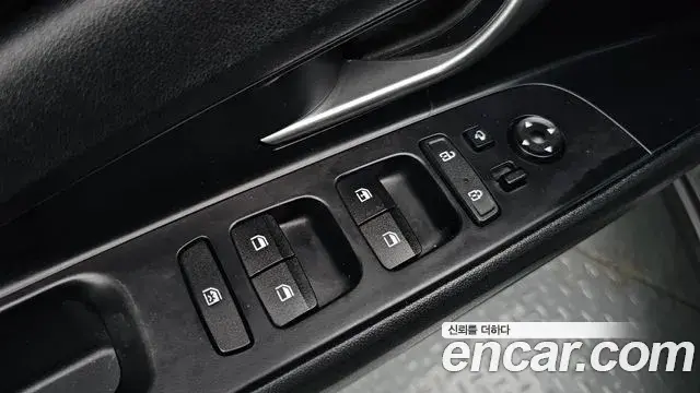 Hyundai The New Avante Hybrid 2021 — ფოტო 23/30