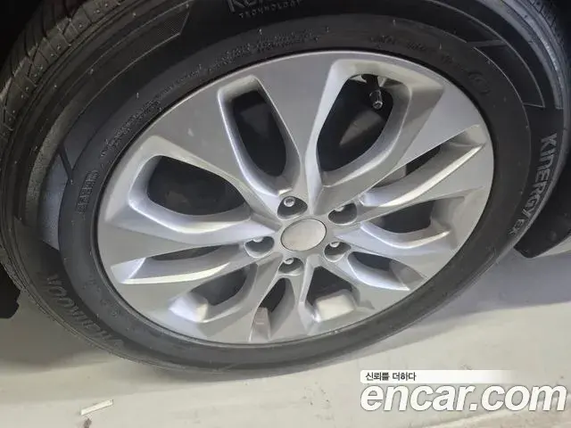 Kia K8 2022 — Şəkil 22/31