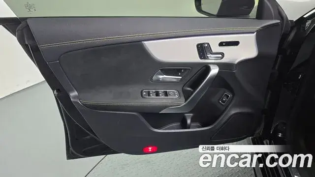 Mercedes-Benz CLA-Class 2023 — Şəkil 16/30