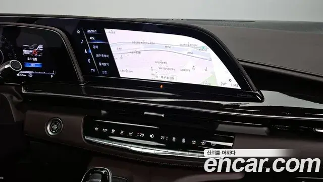 Cadillac Escalade 2022 — Фото 13/20