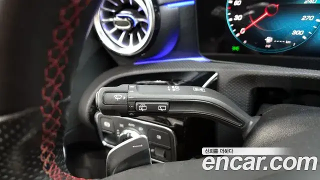Mercedes-Benz A-Class 2021 — Photo 11/30